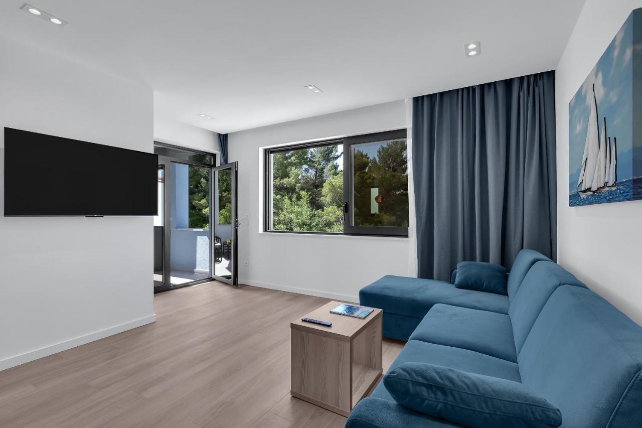 Ela Apartment Makarska